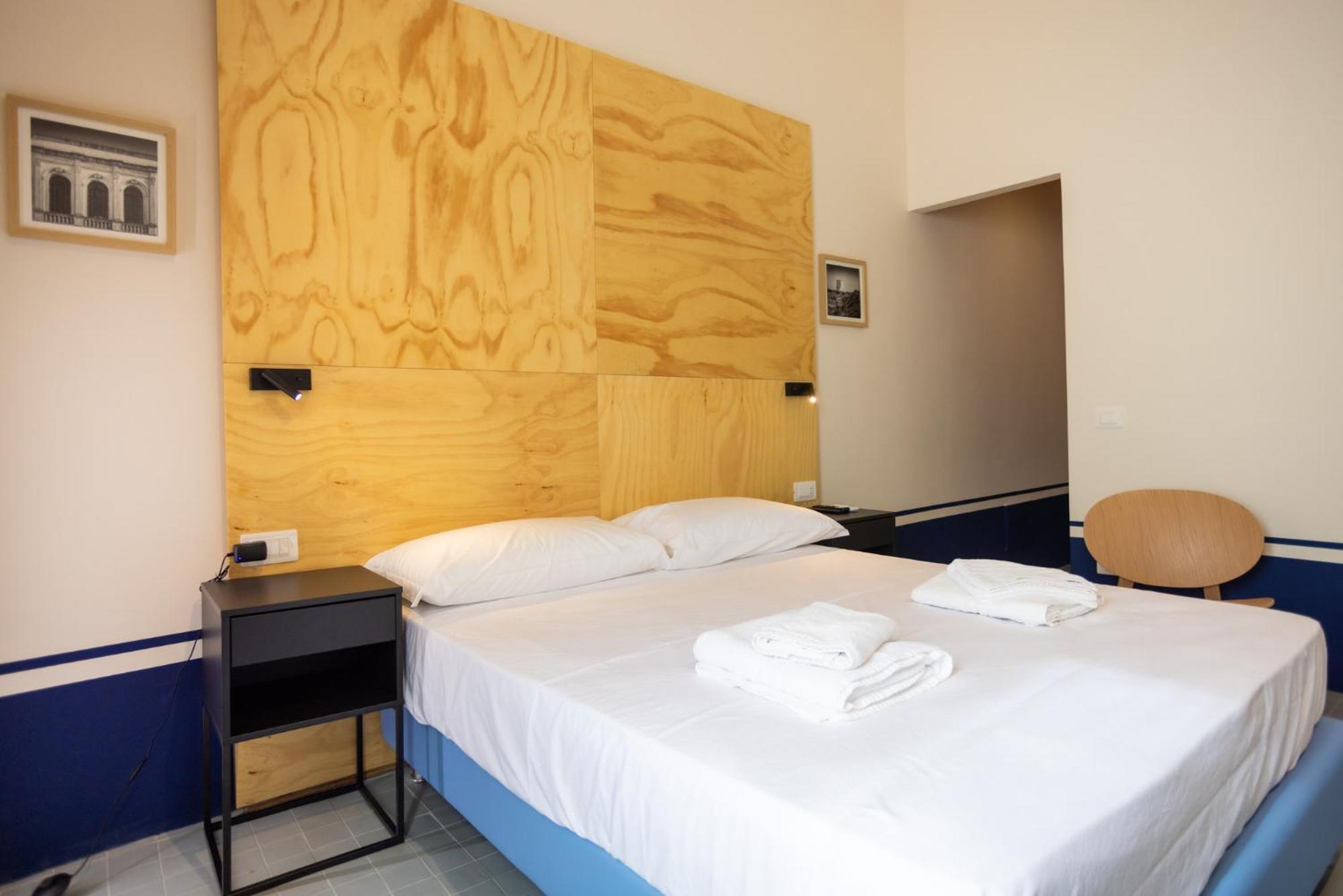 Hotel Don Vittorio A Chiaia à Naples Extérieur photo