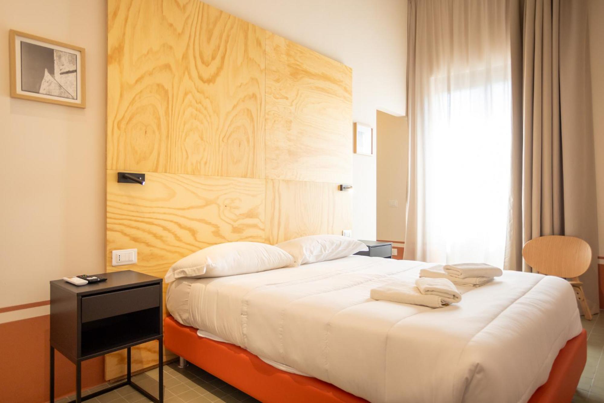 Hotel Don Vittorio A Chiaia à Naples Extérieur photo